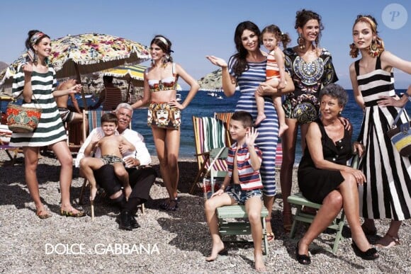 Monica Bellucci figure sur la campagne printemps-été 2013 de Dolce & Gabbana. Photo par Domenico Dolce.