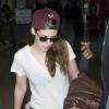 Kristen Stewart arrive à Los Angeles le 12 janvier 2013