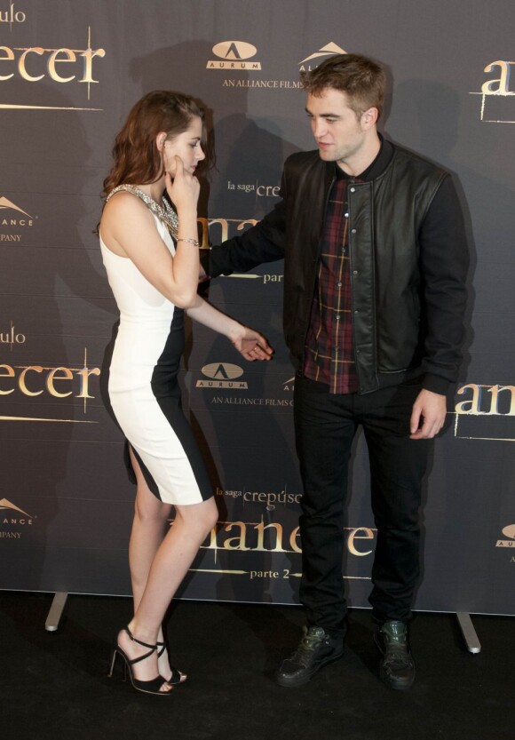 Kristen Stewart et Robert Pattinson à Madrid pour le photocall de Twilight 5 le 15 novembre 2012