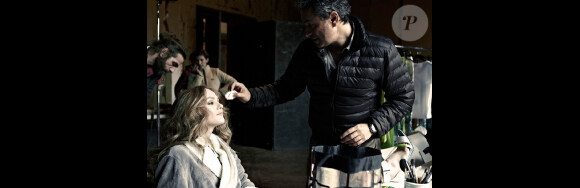 La sublime Vanessa Paradis dans les coulisses de la campagne Conscious de H&M
