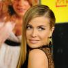 Carmen Electra électrique sur le tapis rouge de Movie 43 au Chinese Theatre de Los Angeles, le 23 janvier 2013.