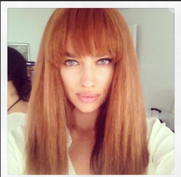 Irina Shayk a dévoilé une nouvelle coupe et couleur de cheveux le 26 janvier 2013