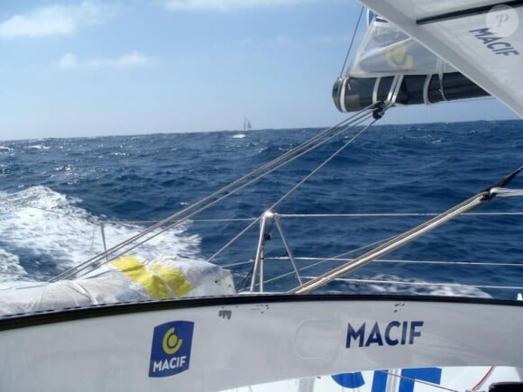 François Gabart, vainqueur surdoué du Vendée Globe 2012-2013, ici le 29 décembre 2012 avec Armel Le Cléac'h en visuel