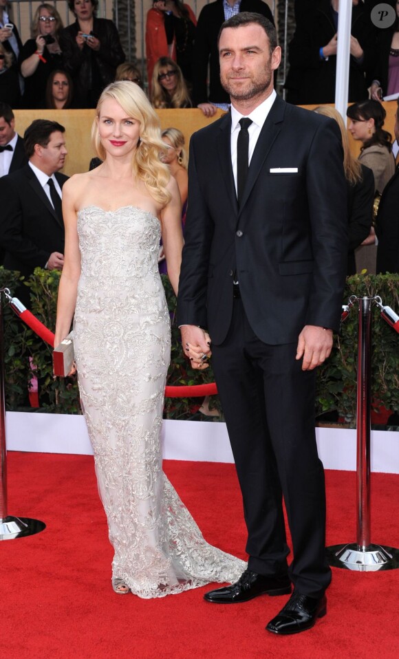 Naomi Watts et Liev Schreiber lors des Screen Actors Guild Awards à Los Angeles le 27 janvier 2013