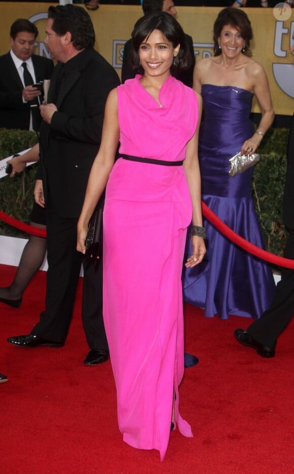 Freida Pinto lors des Screen Actors Guild Awards à Los Angeles le 27 janvier 2013