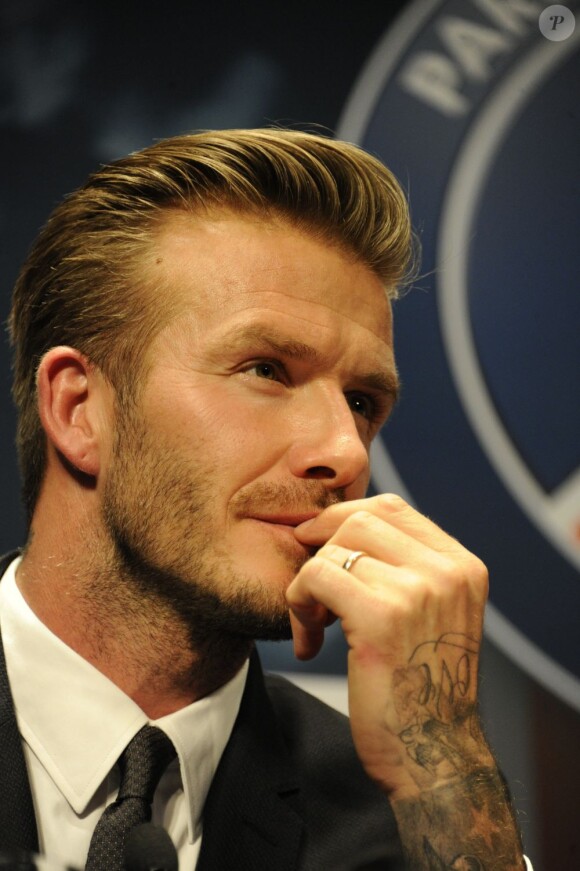 David Beckham lors de sa conférence de presse au Parc des Princes le 31 janvier 2013 à Paris après la signature de son contrat qui fait de lui un joueur du PSG