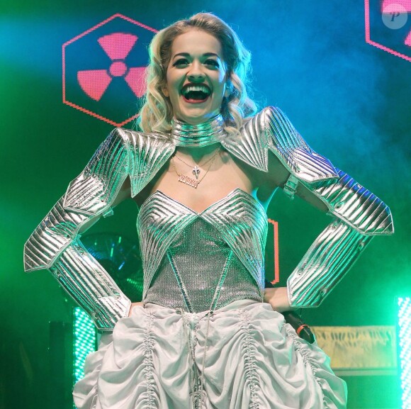 Rita Ora pendant l'un de ses deux concerts au Shephards Bush Empire de Londres, le 6 février 2013.