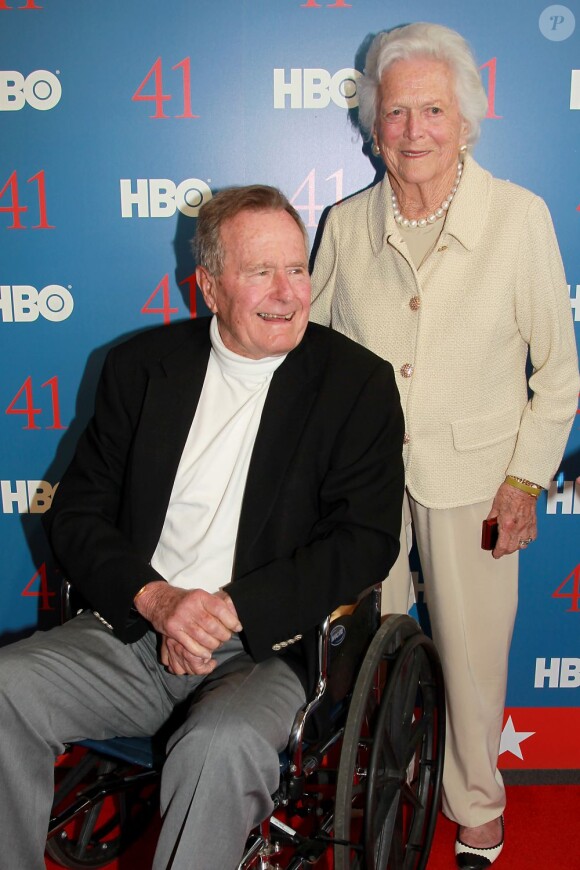 George H. W. Bush et Barbara Bush à Walker's Point, le 14 juin 2012.