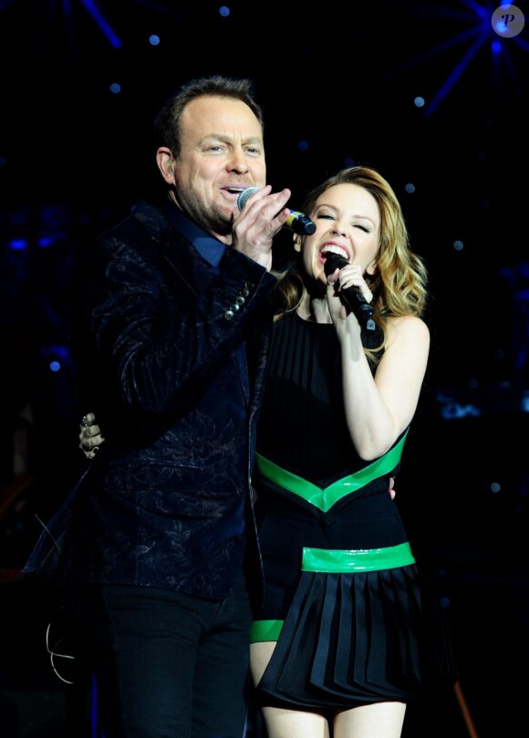 Kylie Minogue et Jason Donovan à Londres, le 21 décembre 2012.