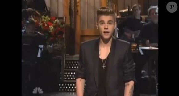 Justin Bieber sur le plateau de Saturday Night Live, le 9 février 2013.