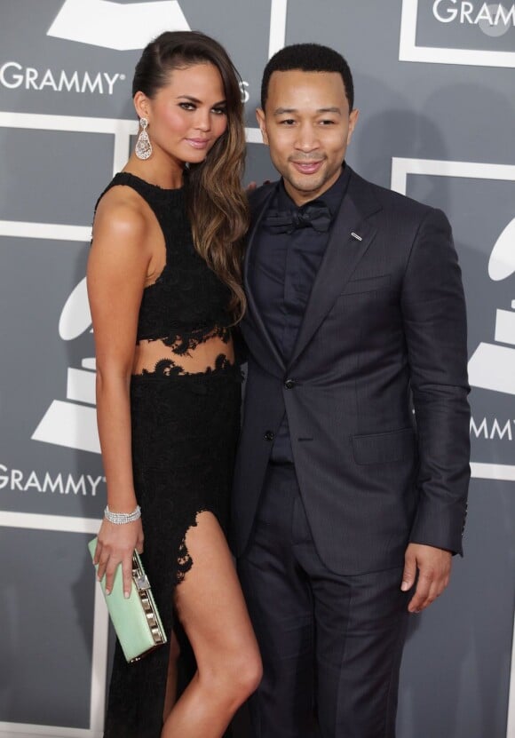 John Legend et Chrissy Teigen à la 55e cérémonie des Grammy Awards à Los Angeles, le 10 février 2013.