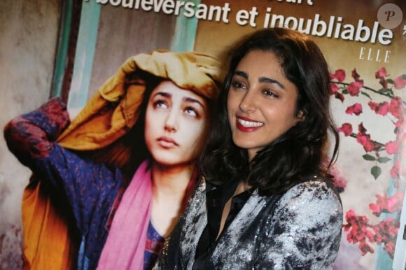Golshifteh Farahani pétille de malice à l'avant-première du film Syngué Sabour à l'UGC des Halles à Paris, le 14 février 2013