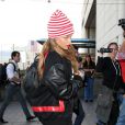  Rihanna arrive à l'aéroport de Los Angeles pour prendre un vol en direction de Londres, le 15 fevrier 2013 