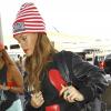 Rihanna porte une jolie veste avec un coeur signée Black Pyramid la marque de Chris Brown lorsqu'elle arrive à l'aéroport de Los Angeles pour prendre un vol en direction de Londres, le 15 fevrier 2013