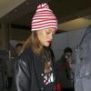 Rihanna arrive à l'aéroport de Los Angeles pour prendre un vol en direction de Londres, le 15 fevrier 2013