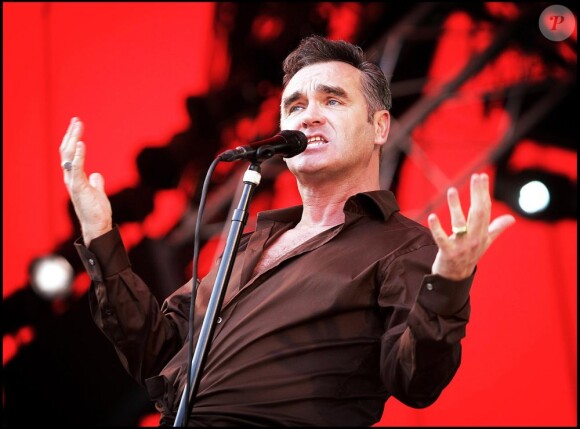 Morrissey en concert au Danemark, au Festival de Roskilde, en juin 2006.