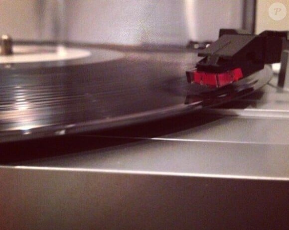 Paris Jackson a posté la photo d'un vinyl du groupe Pixies sur Twitter, le 18 février 2013.