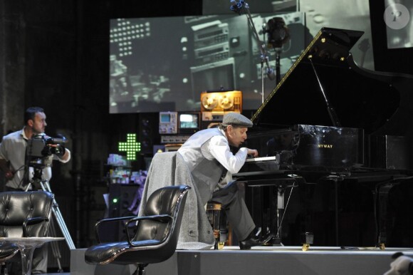 Charles Berling - Filage de la pièce "Gould Menuhin" au Théâtre de l'Atelier à Paris, le 19 février 2013.