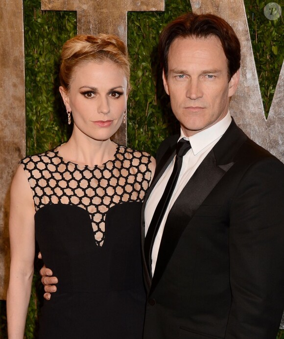 Anna Paquin et Stephen Moyer à la soirée Oscars donnée par le magazine Vanity Fair à Los Angeles le 24 février 2013.