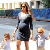 Camila Alves enceinte de son troisième enfant. A New York, le 26 août 2012.