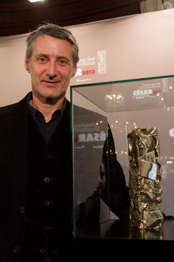 Antoine de Caunes lors de l'annonce des nominations aux César 2013 au Fouquet's à Paris, le 25 janvier 2013.