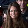 Kate Middleton, enceinte, se rend au Fishing Heritage Centre à Grimsby le 5 mars 2013.