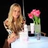 Molly Sims a participé au lancement d'une ligne de cosmétiques pour la marque Pond's à New York le 5 mars 2013.