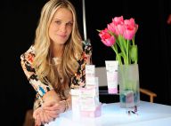 Molly Sims : Sans son bébé Brooks, elle se fait ambassadrice des teints radieux