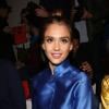 Jessica Alba au défilé Shiatzy Chen à Paris le 5 mars 2013