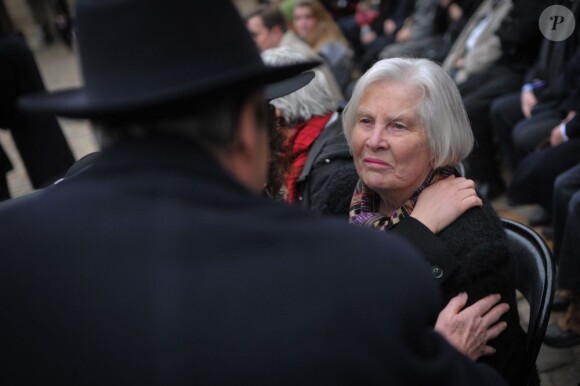 Christiane Hessel lors de l'hommage national à Stéphane Hessel, à Paris le 7 mars 2013.