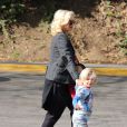 Gwen Stefani et son fils Zuma dans les rues de Los Angeles, le 6 mars 2013.