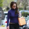 Britney Spears sort d'un salon de beauté du quartier de Thousand Oaks, à Los Angeles, le 7 mars 2013.