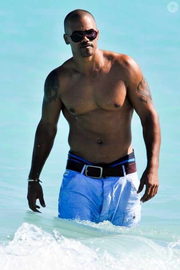 L'acteur Shemar Moore sur la plage à Miami, le 8 mars 2013.