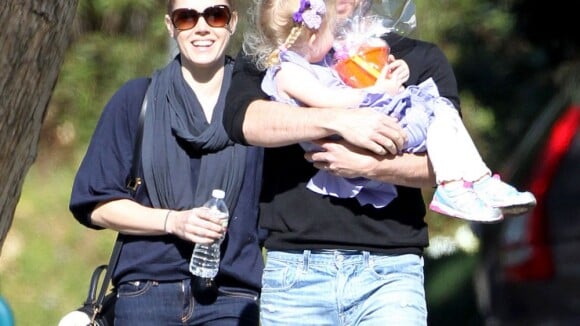 Amy Adams avec son adorable fille Aviana : Direction le magasin de jouets !