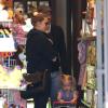 Amy Adams, son fiancé Darren Le Gallo et leur fille Aviana sont allés faire du shopping dans une boutique de jouets à Beverly Hills. Le 9 mars 2013.
