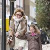 Geri Halliwell et sa fille Bluebell Madonna se promènent dans les rues du nord de Londres. Le 11 mars 2013.