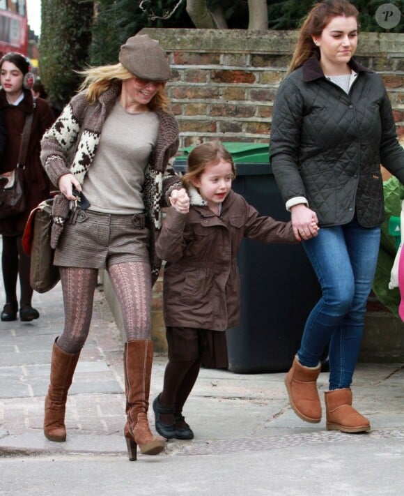 La Spice Girl Geri Halliwell et sa fille Bluebell Madonna après l'école dans les rues de Londres, le 11 mars 2013.