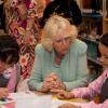 La duchesse de Cornouailles, Camilla Parker Bowles, a visité une école de filles durant sa visite à Doha, capitale du Qatar, le 14 mars 2013.