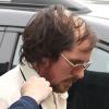 Christian Bale arrive sur le tournage du nouveau film de David O. Russell dans la ville de Natick (État du Massachussets). Le 21 mars 2013.