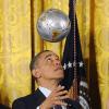 Barack Obama reçoit les Kings de Los Angeles et les L.A. Galaxy à la Maison-Blanche le 26 mars 2013.