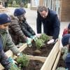 La princesse Anne plantait, avec le concours du Premier ministre David Cameron, le 6 000 000e arbre du programme de reboisement Jubilee Woods, le 27 mars 2013 dans une école d'Ashburnham.