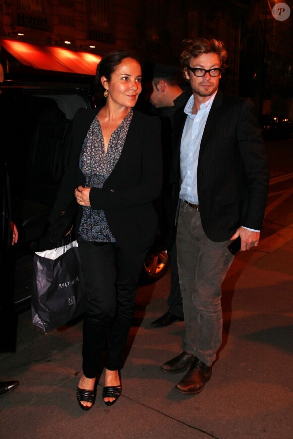 Simon Baker et sa femme Rebecca Rigg en mai 2012 à Paris