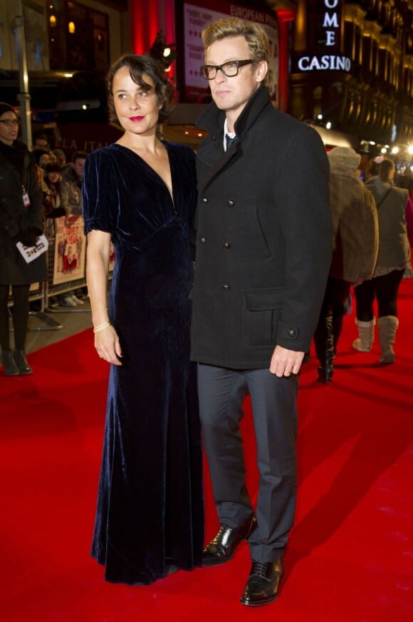 Simon Baker et sa femme Rebecca Rigg en janvier 2013 à Londres