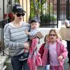 Jennifer Garner et ses enfants Violet, Seraphina et Samuel Affleck dans les rues de Los Angeles, le 30 mars 2013.