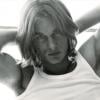 Travis Fimmel photographié par Steven Klein pour Calvin Klein Body. 2001.