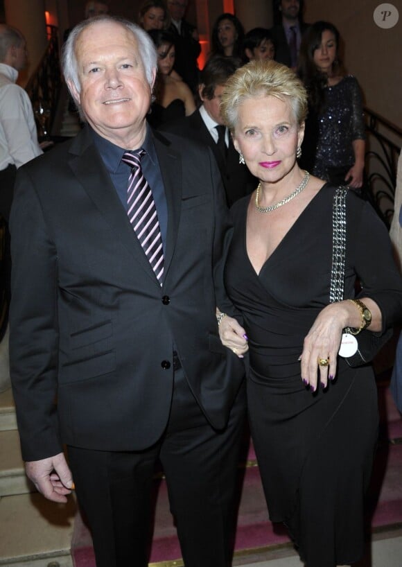 Pierrette Bres et son mari lors de la 64e cérémonie des Cravaches d'Or au Théâtre des Champs-Elysées à Paris le 3 avril 2013.