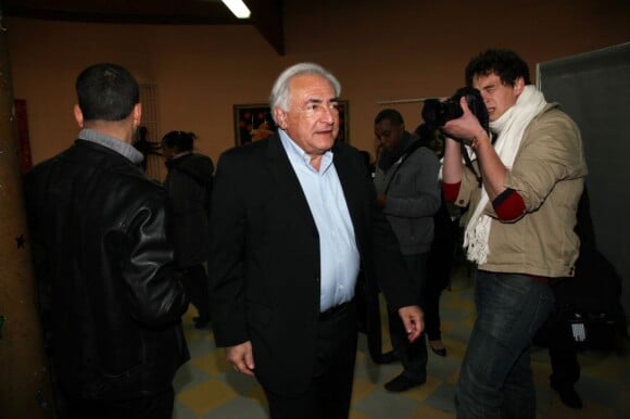 Dominique Strauss-Kahn à Sarcelles le 24 avril 2012. 
