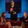 Selena Gomez parle de sa rencontre avec l'acteur Brad Pitt sur le plateau de l'animatrice Ellen DeGeneres, le 16 avril 2013.