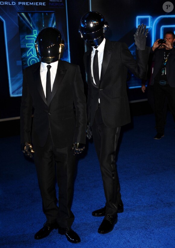 Thomas Bangalter et Guy-Manuel De Homem-Christo de Daft Punk à Los Angeles, le 11 décembre 2010.