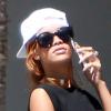 Exclu - Rihanna et son entourage quittant l'aéroport de Los Angeles le 19 avril 2013